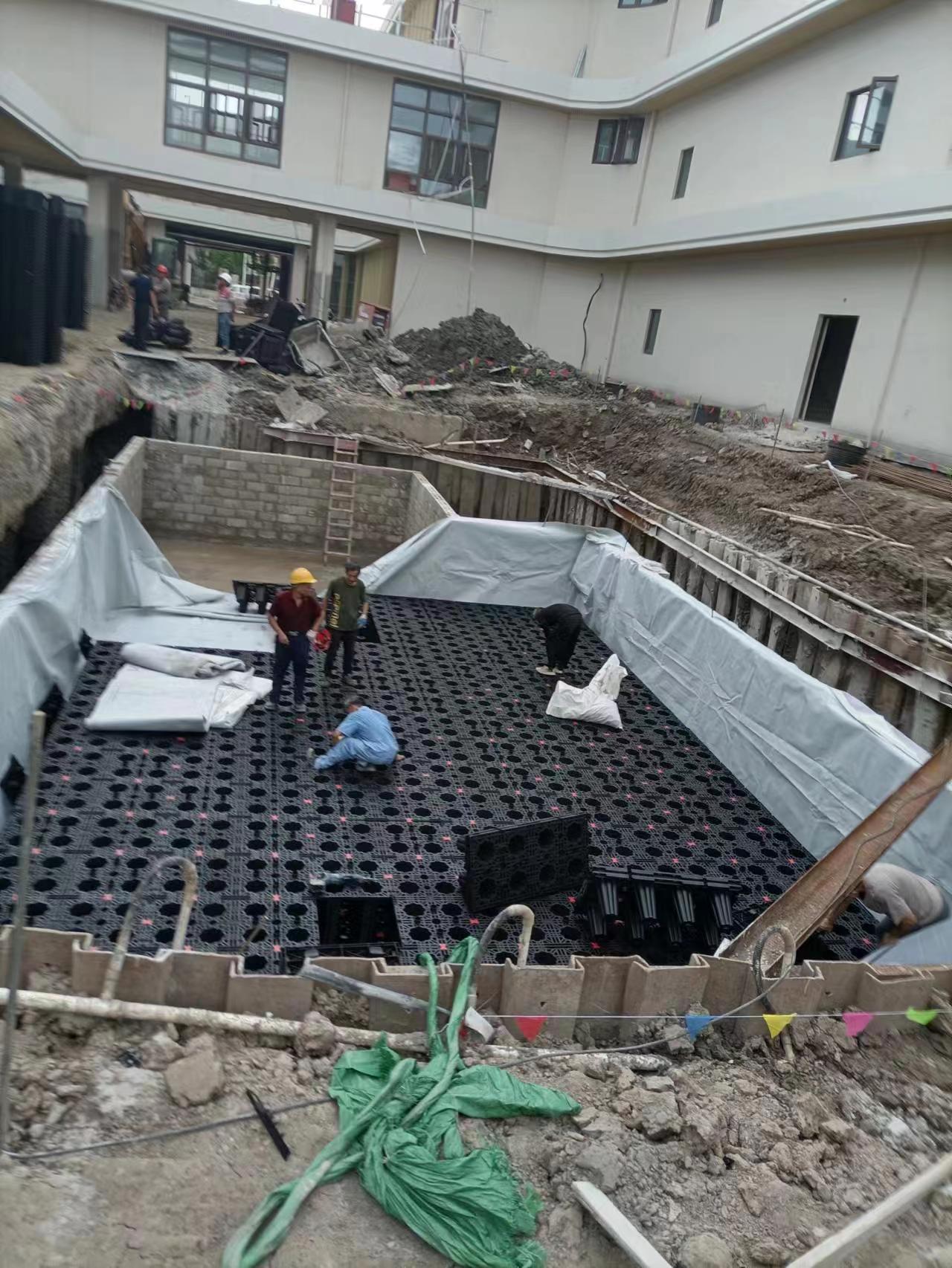 1692433514688097.jpg 2.jpg